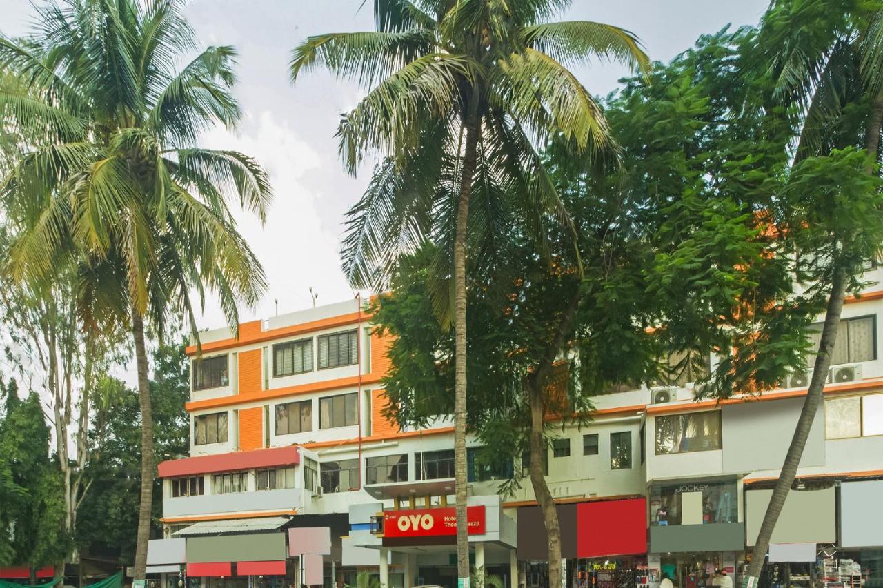 Flagship 4387 Hotel Theem Plaaza Nashik Exteriör bild
